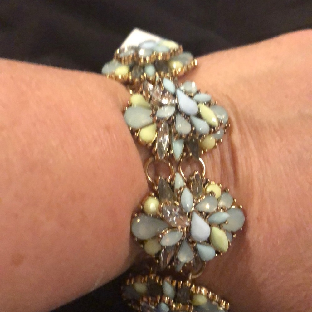 Bracelet - Picture 2 of 3